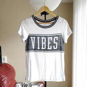 AEO Graphic Tee